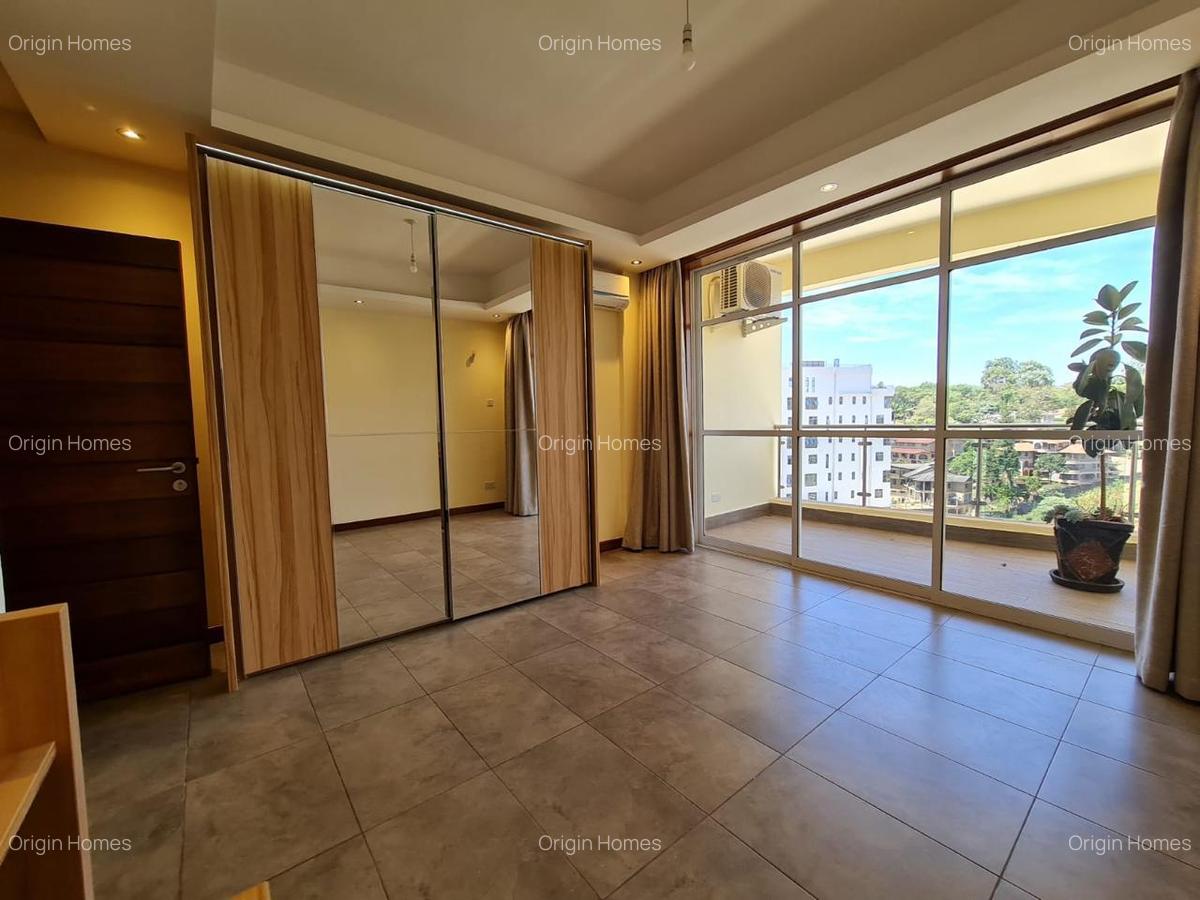 2 Bed Apartment with En Suite at Spring Valley - 4