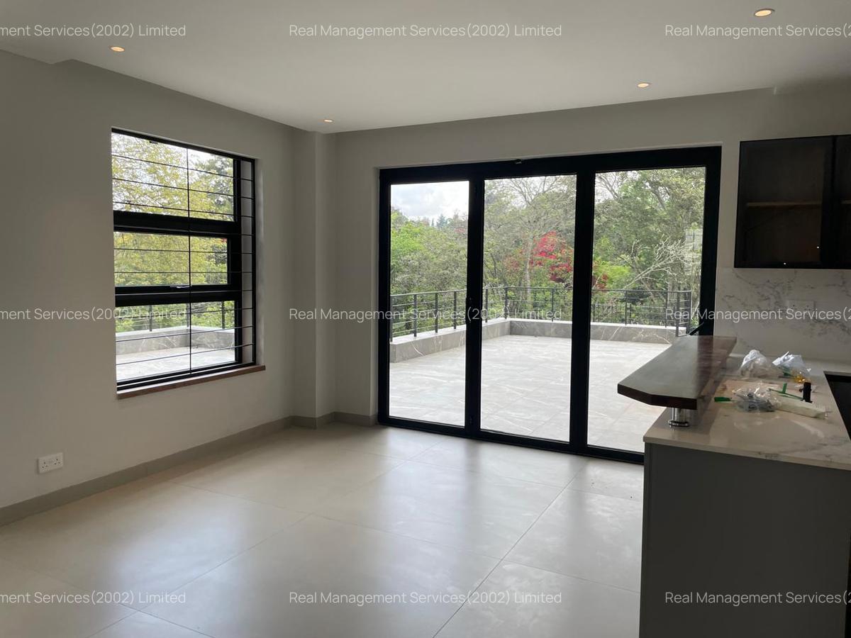 4 Bed Villa with En Suite at Loresho - 5