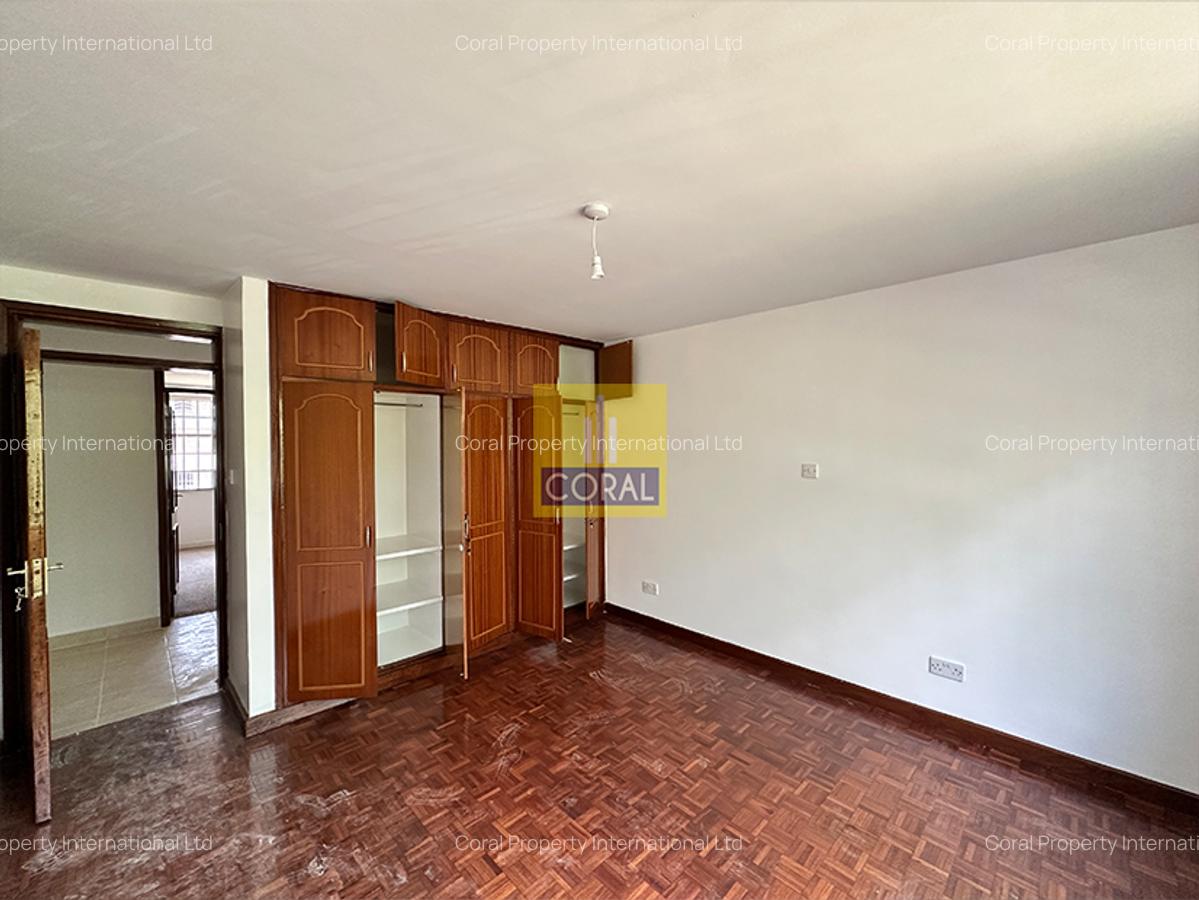 4 Bed Apartment in Westlands Area - 10