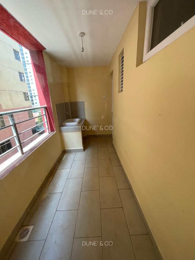 3 Bed Apartment with En Suite in Kilimani - 8