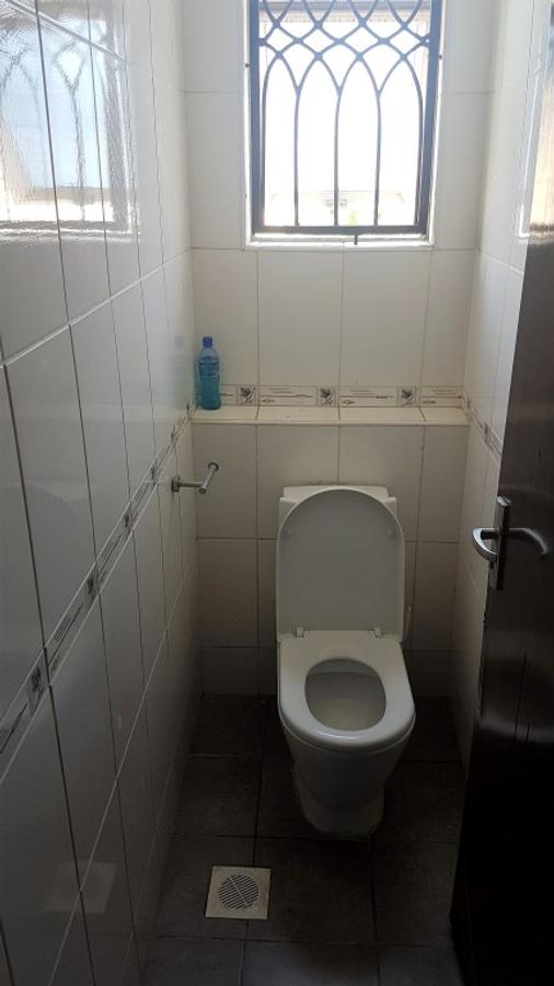 Furnished 3 Bed Apartment with En Suite in Nyali Area - 9