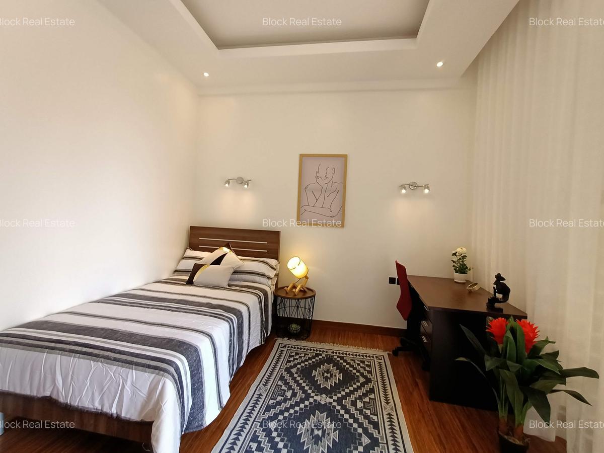 4 Bed Apartment with En Suite in Spring Valley - 12