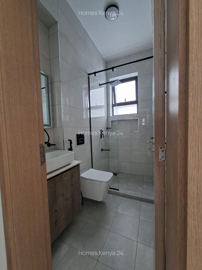 2 Bed Apartment in Brookside - 12