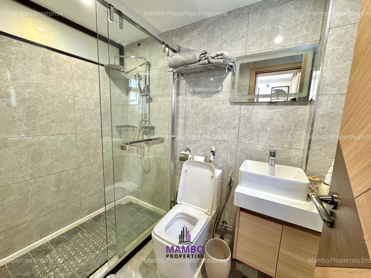 Furnished 3 Bed Apartment with En Suite at Riverside Drive - 11