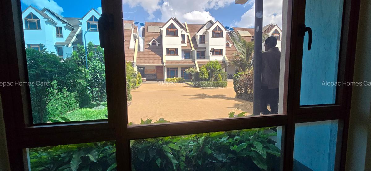 5 Bed Townhouse with En Suite at Eastern Bypass - 15