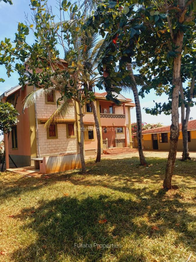 4 Bed House with En Suite in Kikambala - 2