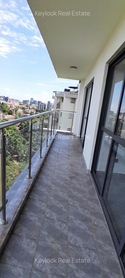 2 Bed Apartment with En Suite at Riverside - 5