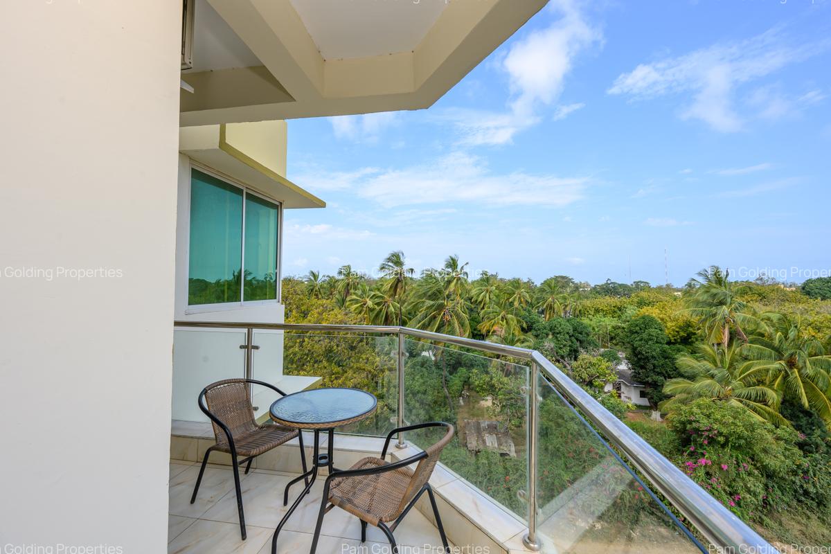 2 Bed Apartment with En Suite at Majengo - 5