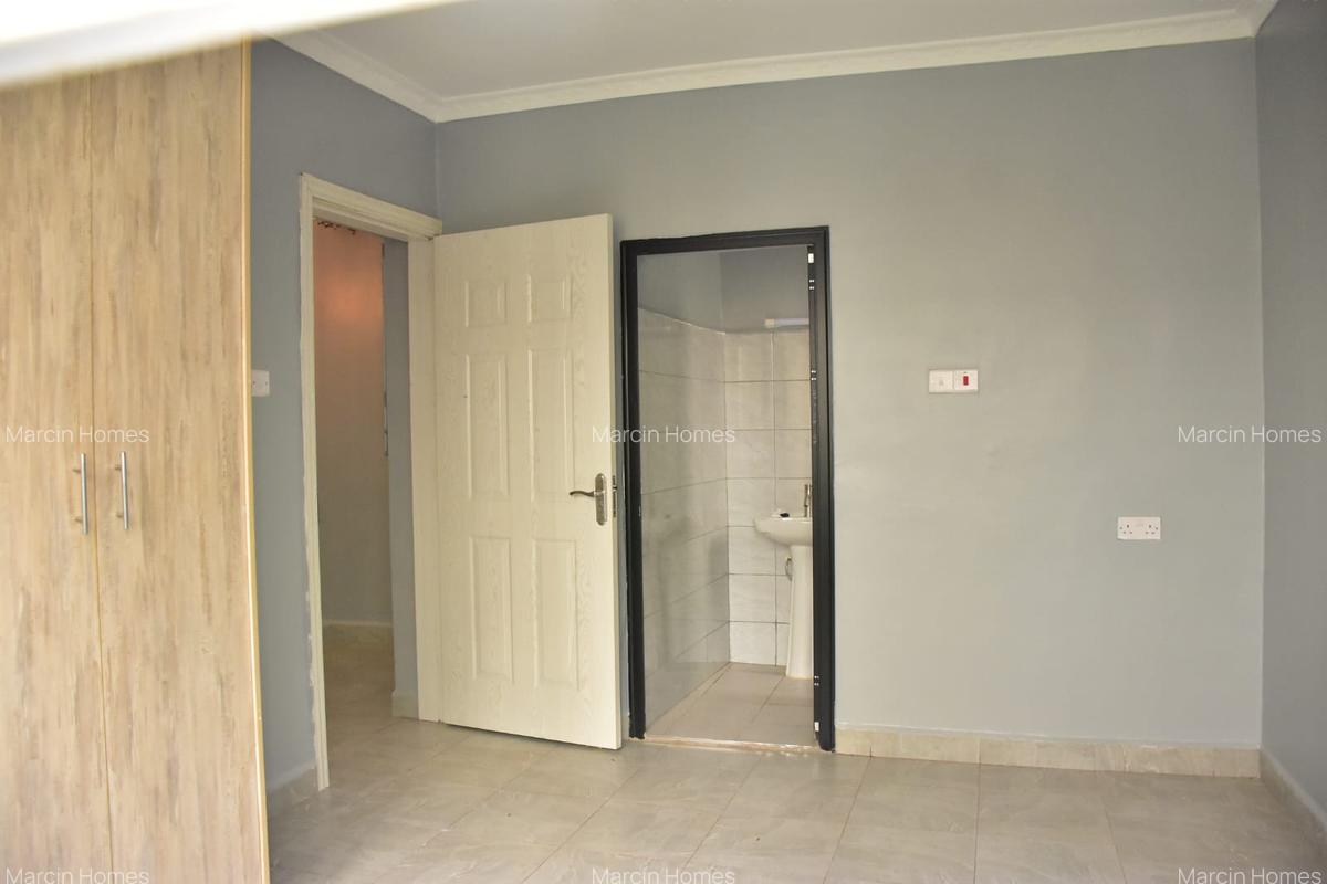 4 Bed House with En Suite at Kenyatta Road - 6