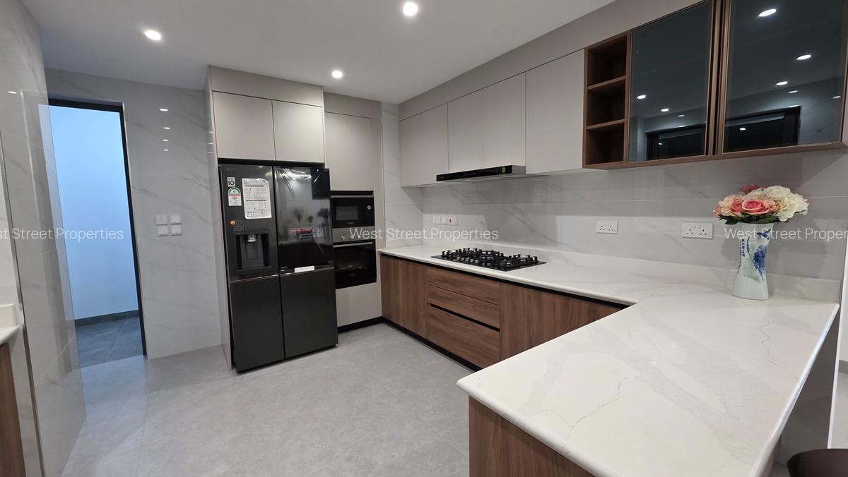 2 Bed Apartment with En Suite at Westlands - 1