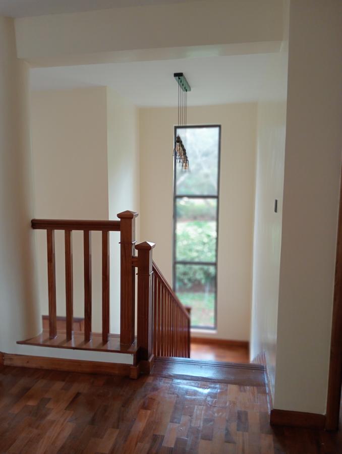 4 Bed Townhouse with En Suite at Kuwinda - 8