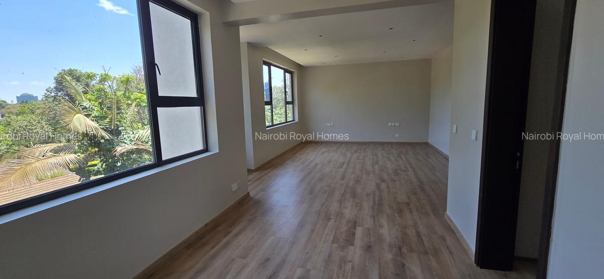 5 Bed Townhouse with En Suite at Lavington Off James Gichuru - 14