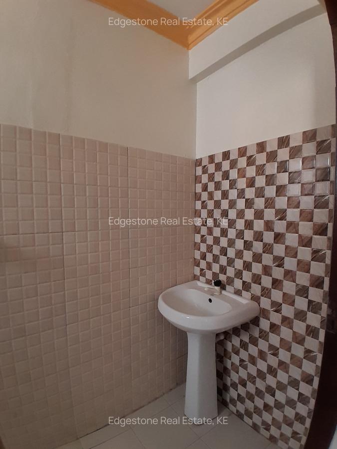 Studio Apartment with Swimming Pool in Mtwapa - 5