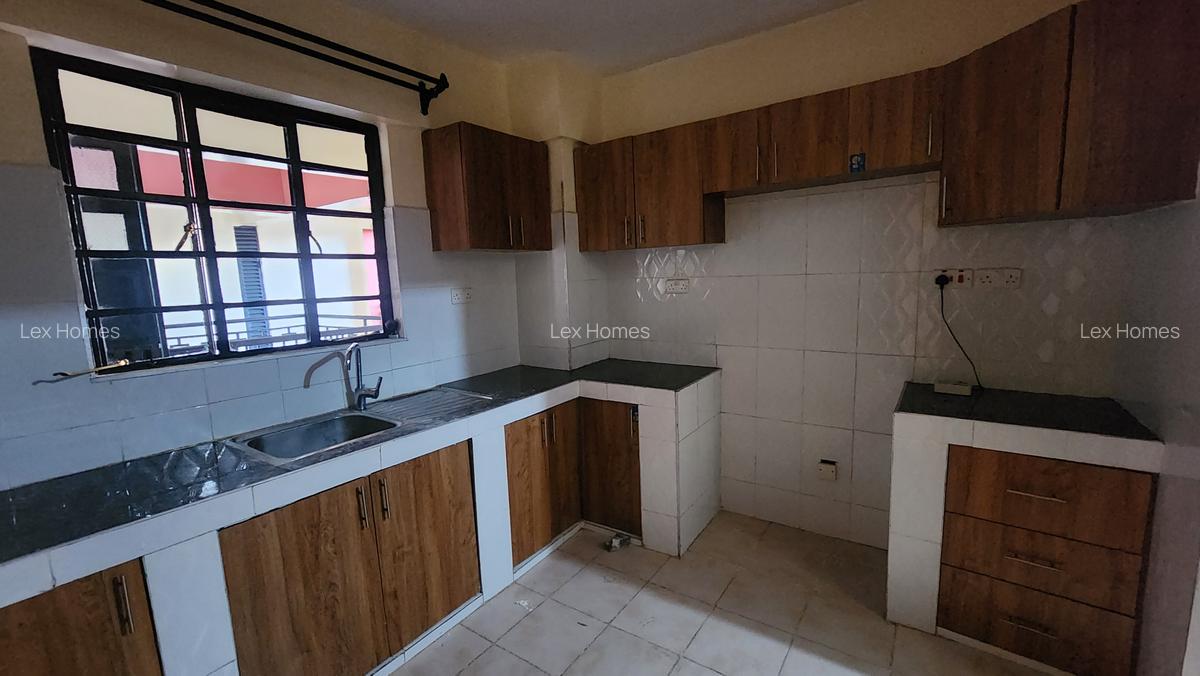 2 Bed Apartment with En Suite at Laiser - 7