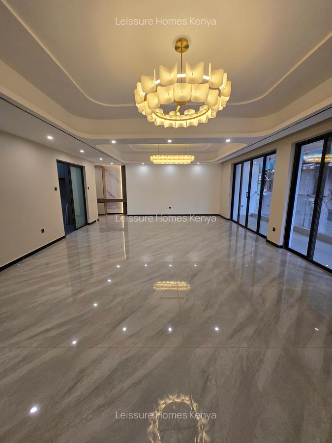 4 Bed Apartment with En Suite at Othaya Road - 16