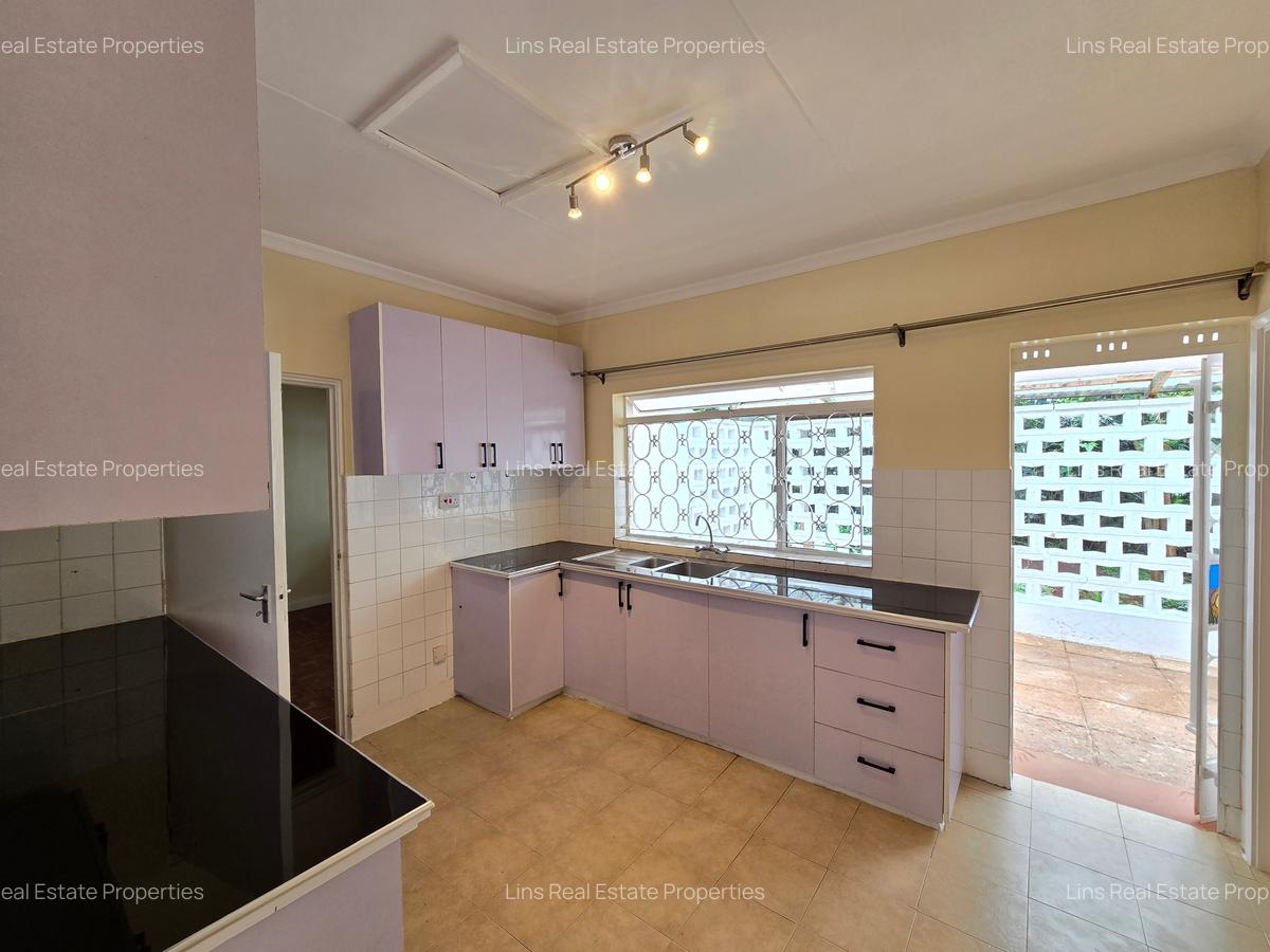 4 Bed House with En Suite in Gigiri - 8