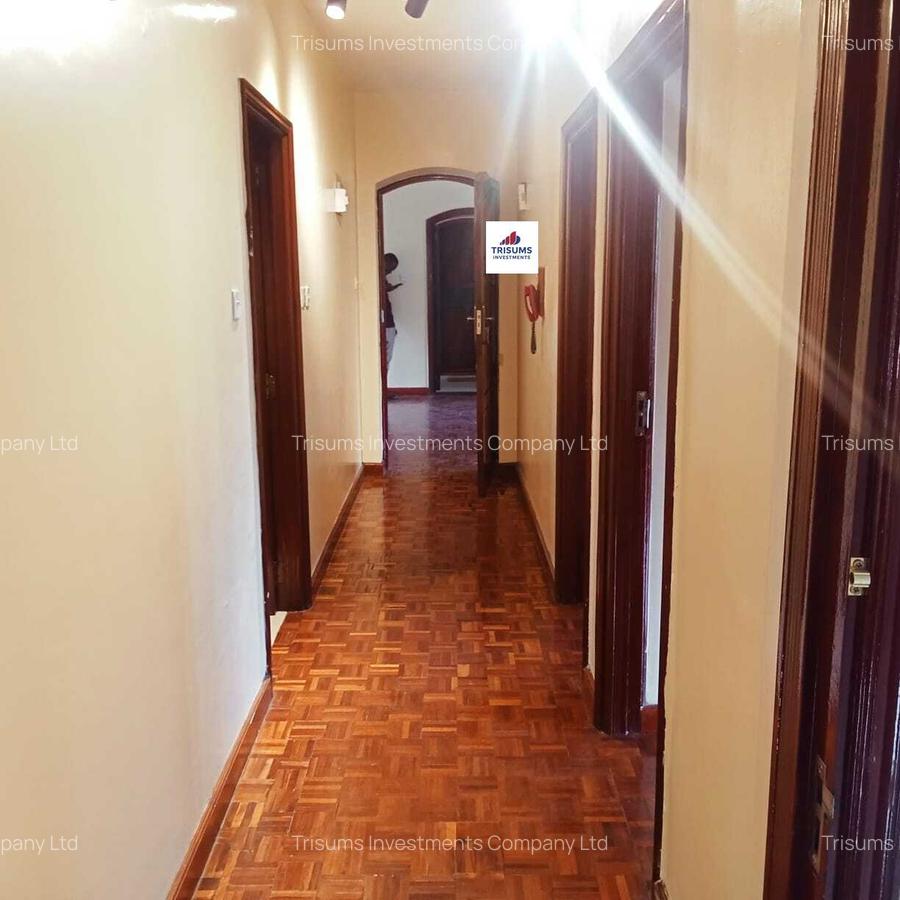 4 Bed Apartment with En Suite in Westlands Area - 4