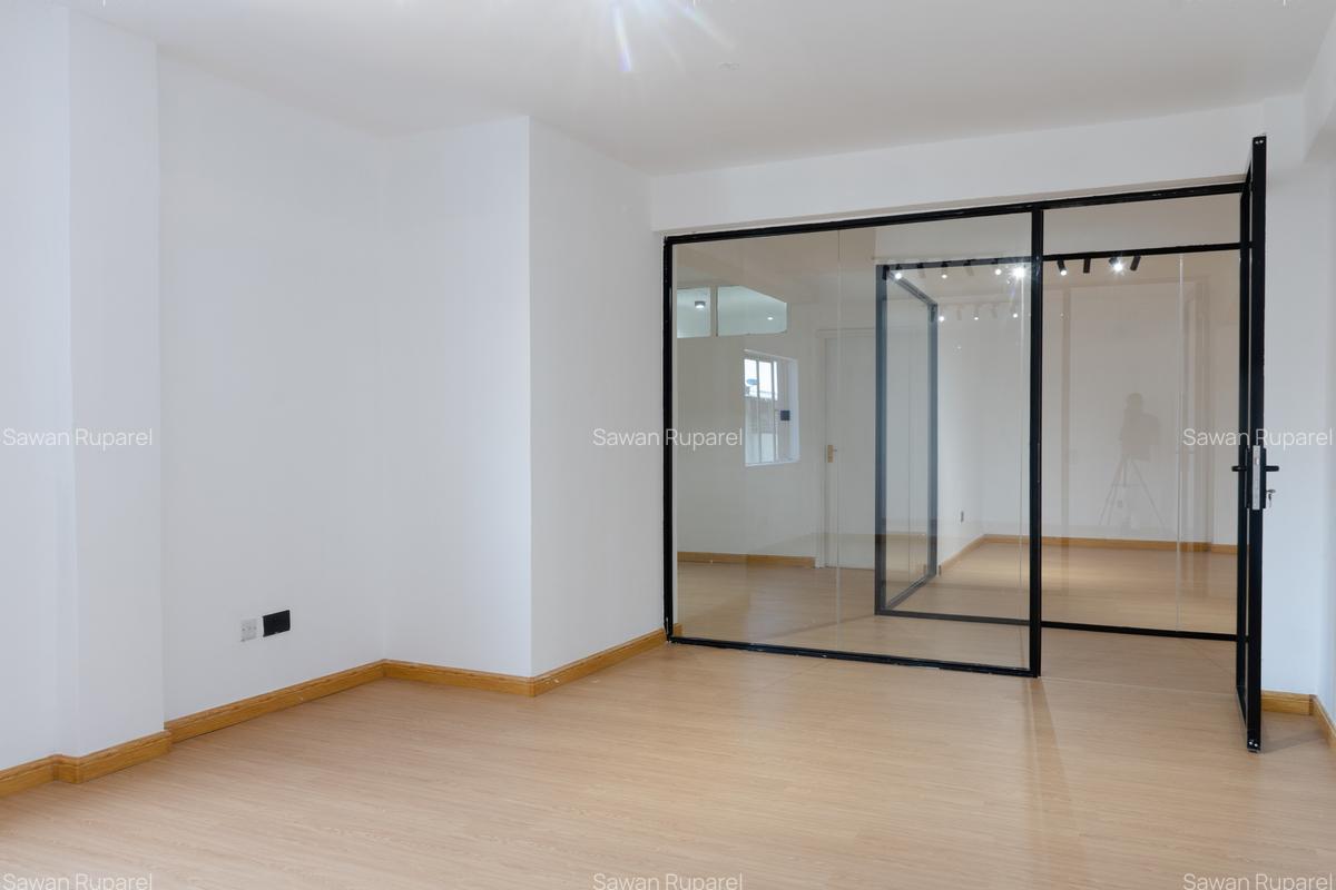 300 ft² Office with Service Charge Included at Unga Lane - 6