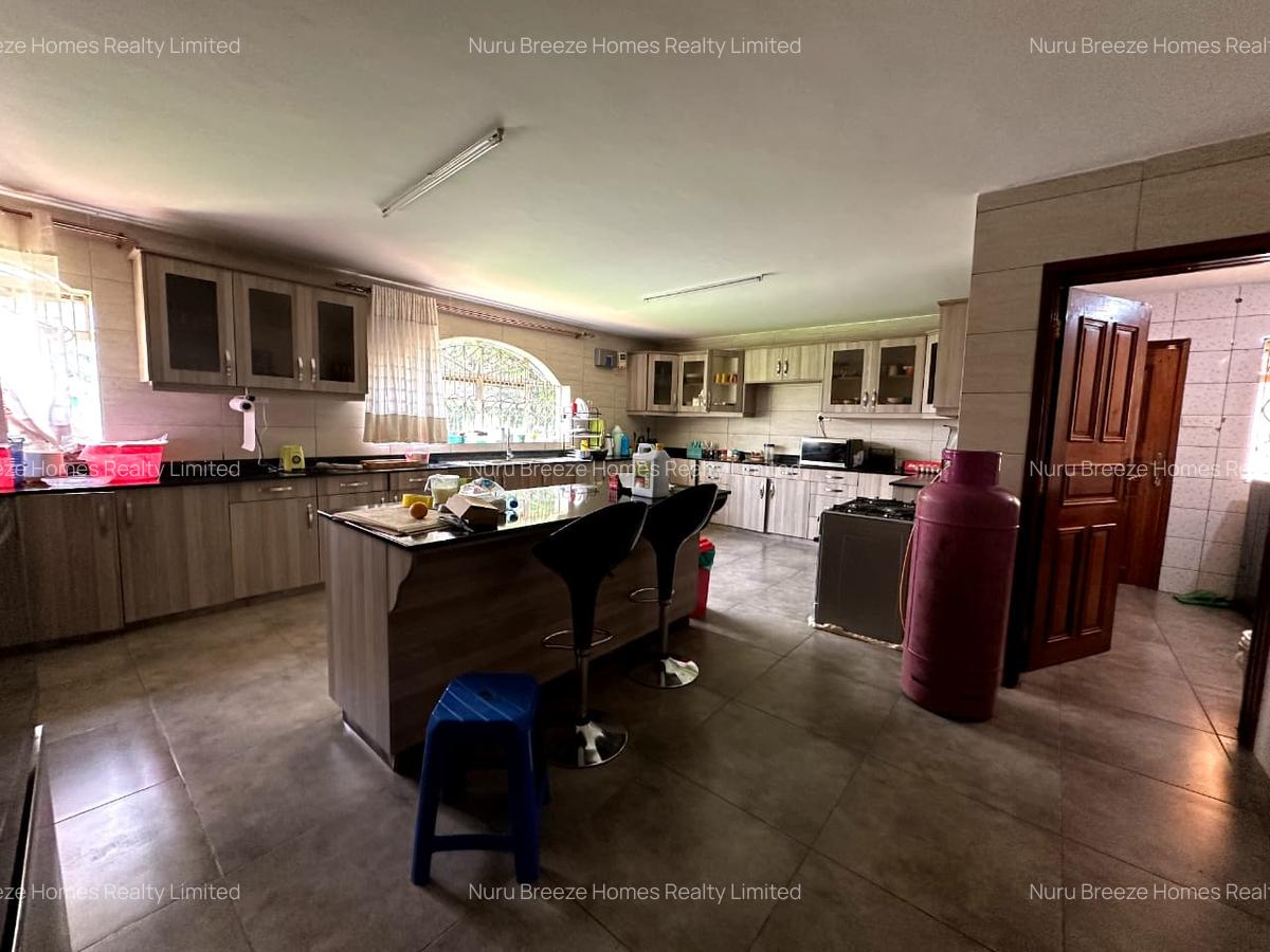5 Bed House with En Suite in Karen - 3