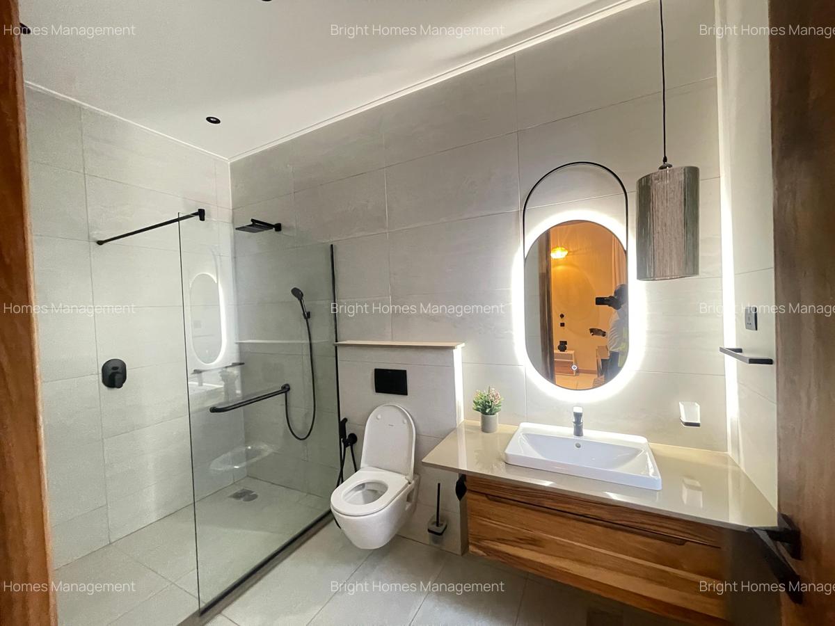 4 Bed Apartment with En Suite in Loresho - 6