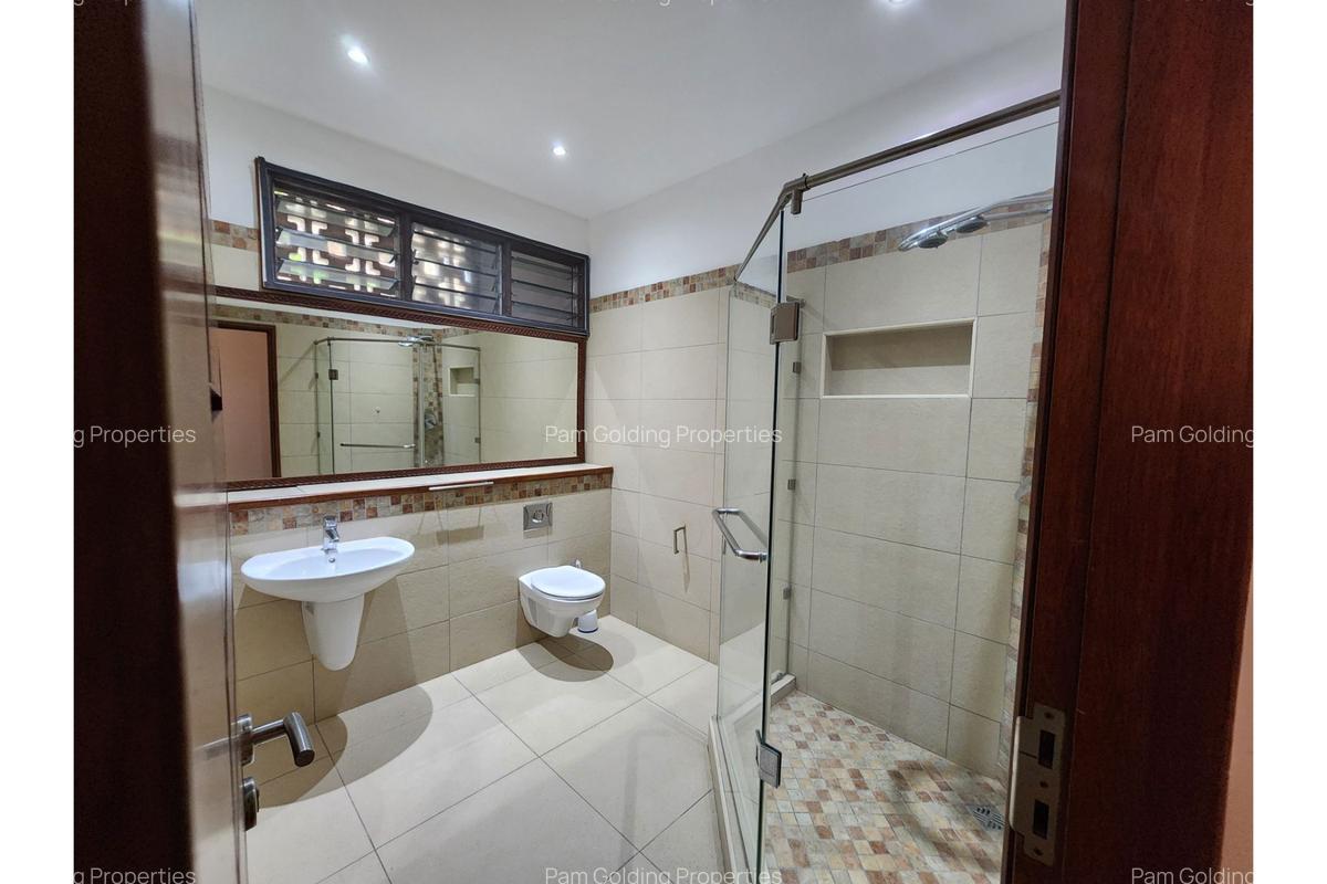 Furnished 3 Bed Apartment with En Suite at Cement Road - 9