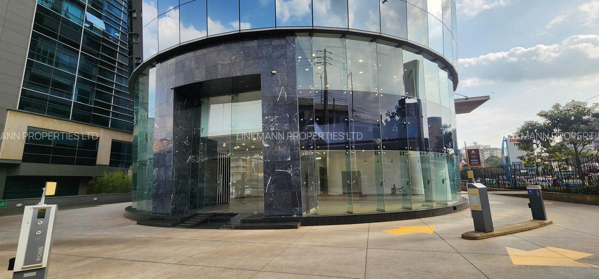 6,694 ft² Office with Service Charge Included in Westlands Area - 15