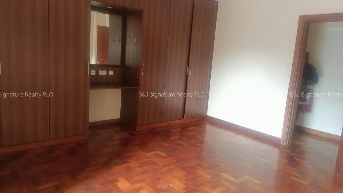 3 Bed Apartment with En Suite in Kilimani - 9