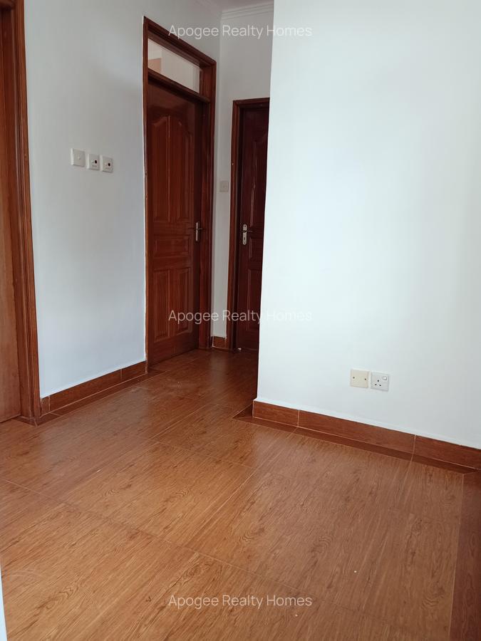 3 Bed House with En Suite at Eden Ville Estate - 8