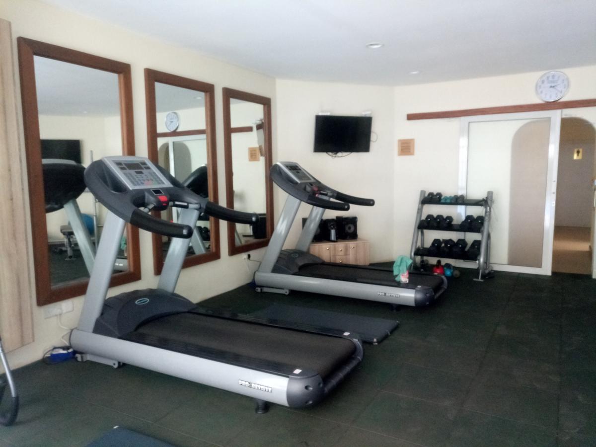 3 Bed Apartment with En Suite at Parklands Nairobi - 12