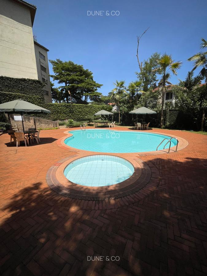 Serviced 3 Bed Apartment with En Suite in Westlands Area - 16