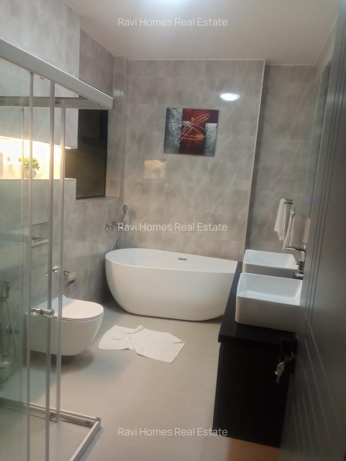 3 Bed Apartment with En Suite in Parklands - 12