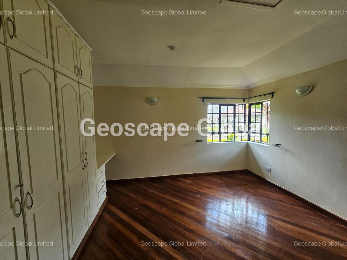 4 Bed House with En Suite in Karen - 9