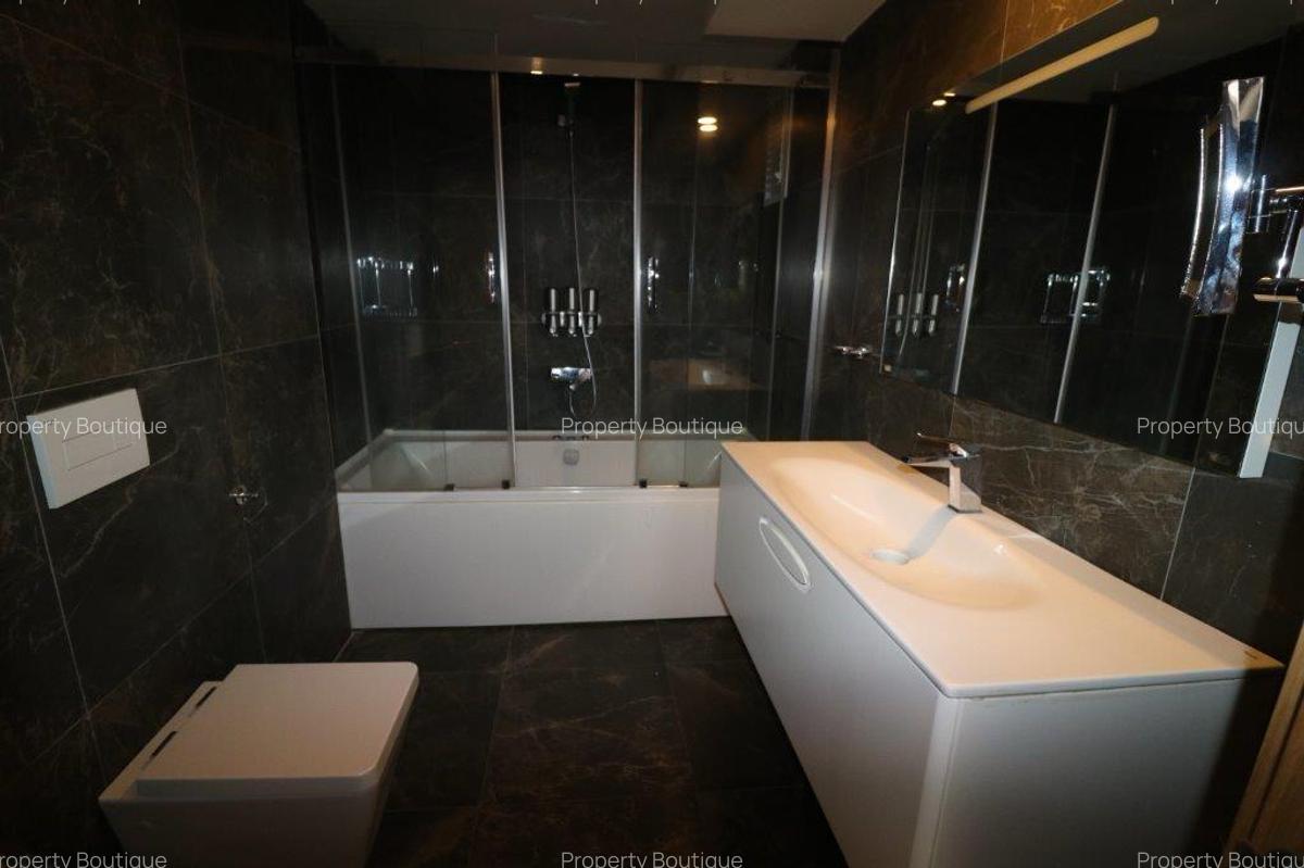 5 Bed Apartment with Swimming Pool in Kileleshwa - 2