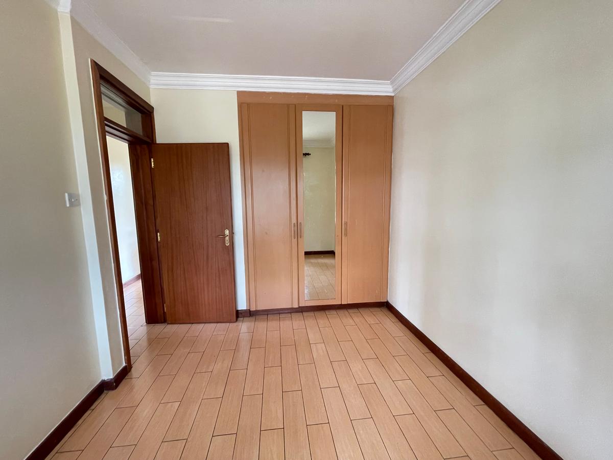 3 Bed Townhouse with En Suite in Lavington - 14