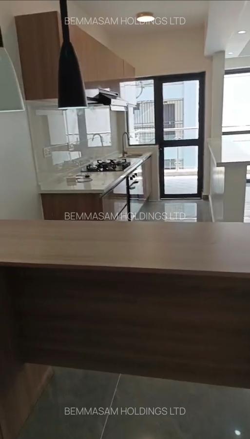 3 Bed Apartment with En Suite at Riverside - 7