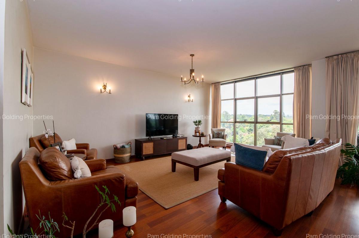 3 Bed Apartment with En Suite at 6Th Parklands - 1