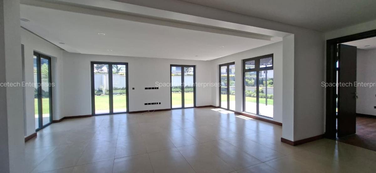 4 Bed Townhouse with En Suite in Karen - 5