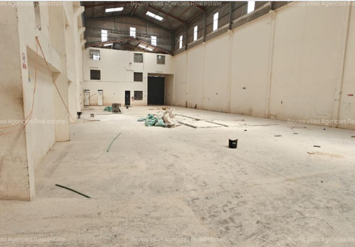 9,200 ft² Warehouse with Fibre Internet in Athi River - 3