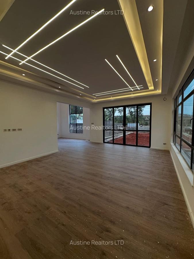 5 Bed Townhouse with En Suite at James Gichuru Road - 7