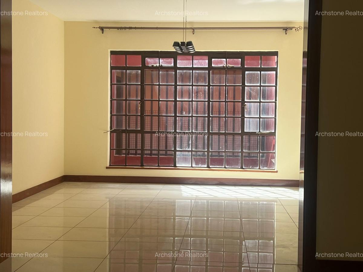 3 Bed Apartment with En Suite in Runda - 2