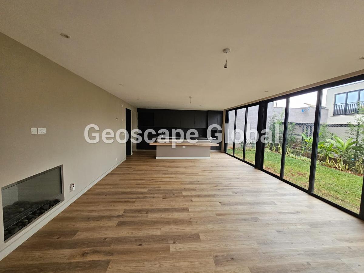 4 bed villa with en suite in kiambu road