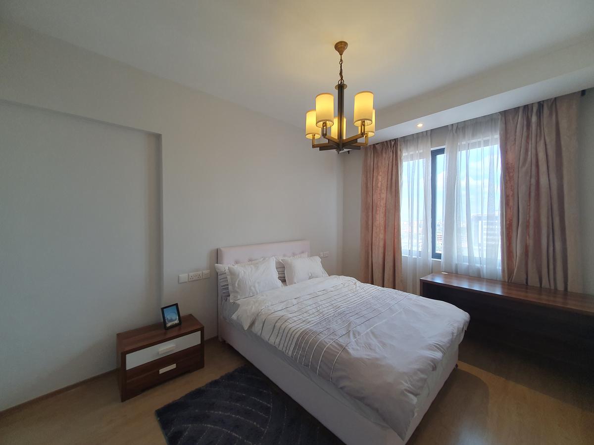 Serviced 1 Bed Apartment with En Suite at Westlands Rd - 6