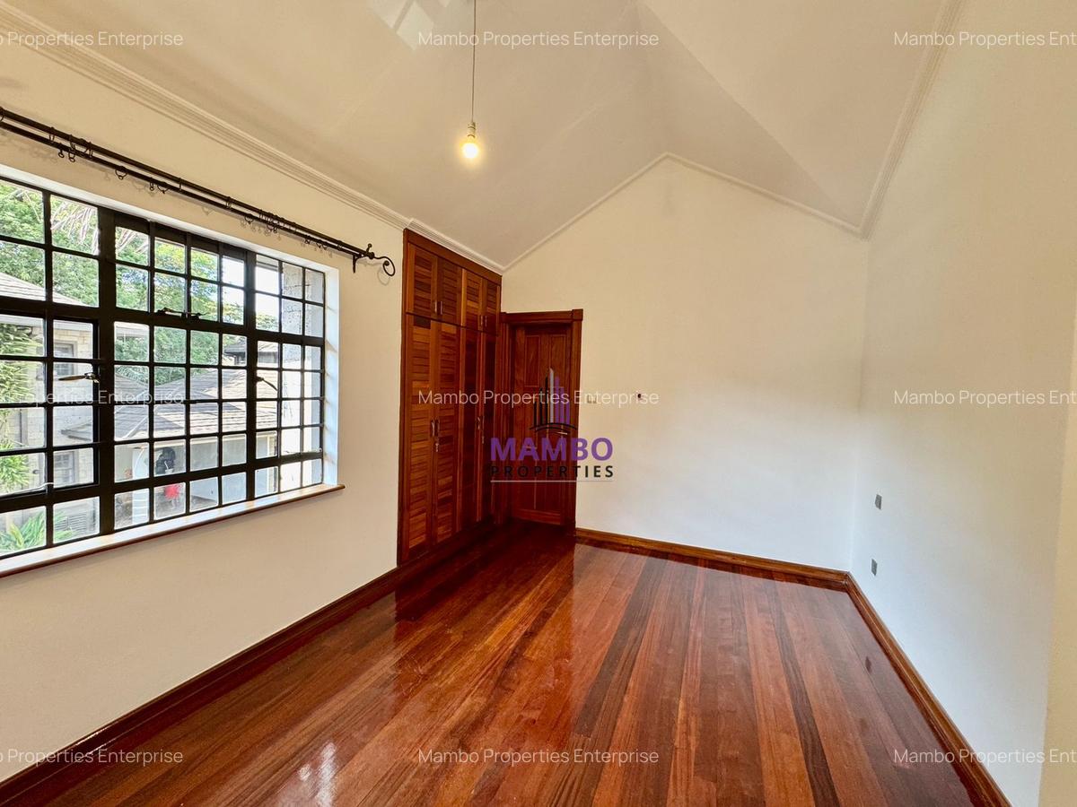 4 Bed Townhouse with En Suite at Peponi Rd - 12