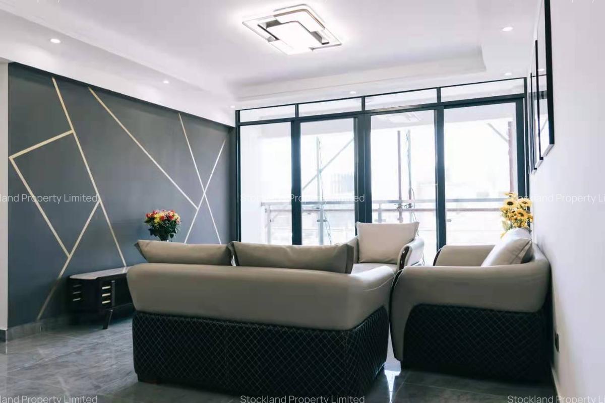 3 Bed Apartment with En Suite in Lavington - 10