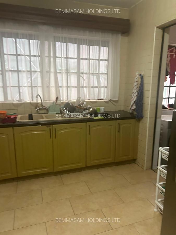 4 Bed Apartment with En Suite at Sport Road - 4