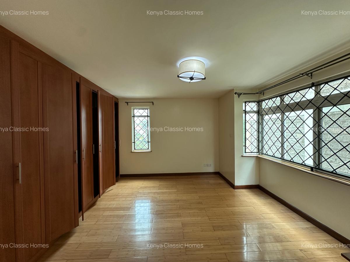 3 Bed Apartment with En Suite in Kilimani - 15