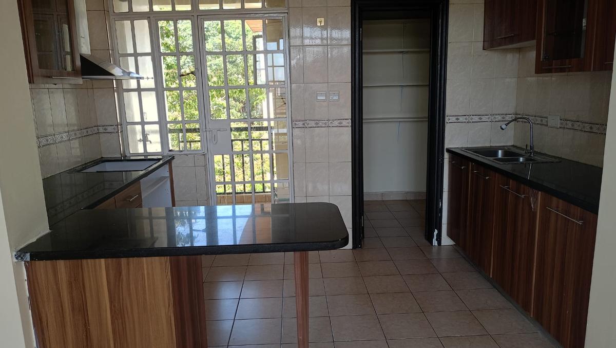 3 Bed Apartment with En Suite in Kahawa West - 5