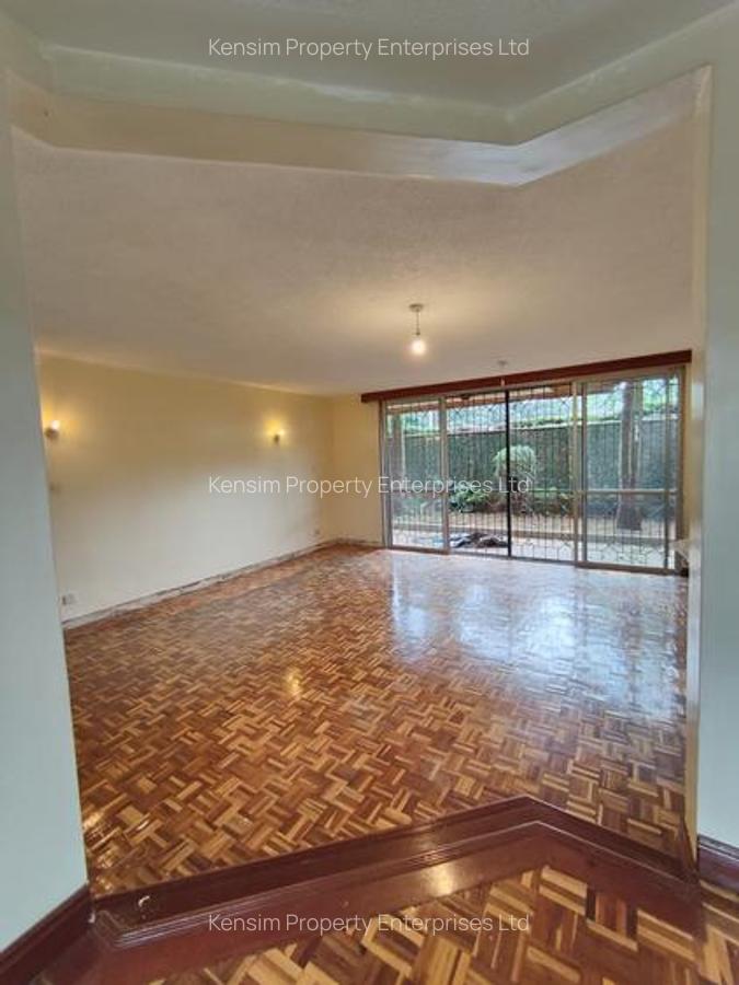 4 Bed Townhouse with En Suite in Lavington - 3