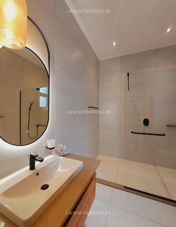 4 Bed House with En Suite in Loresho - 8