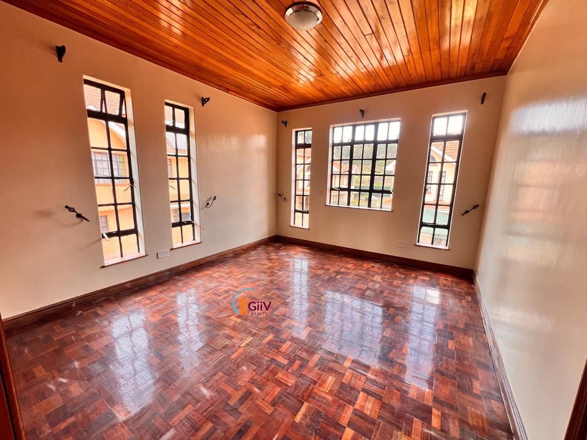 5 Bed Townhouse with Staff Quarters in Lavington - 12